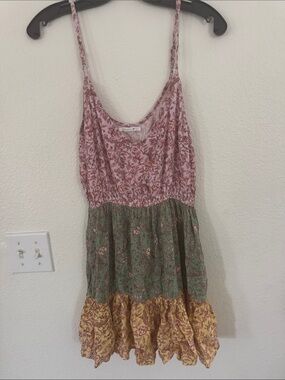 NWOT O’Neil Floral Tiered Spaghetti Strap Dress - Pink, Green, Yellow